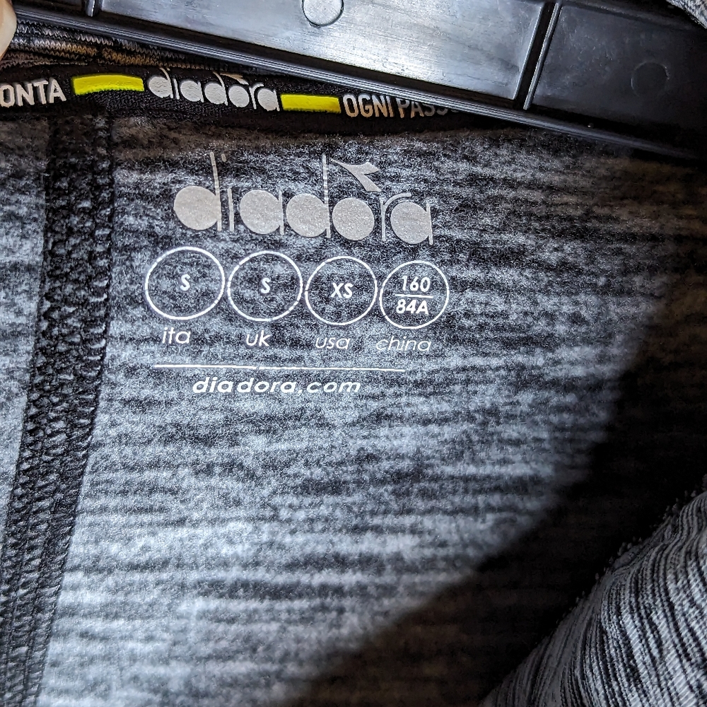 Diadora WARM UP WINTER SWEAT BE ONE Women's Running Pull Over Size XS - Picture 14 of 15